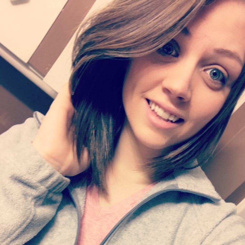 Meet your Posher, Brianna